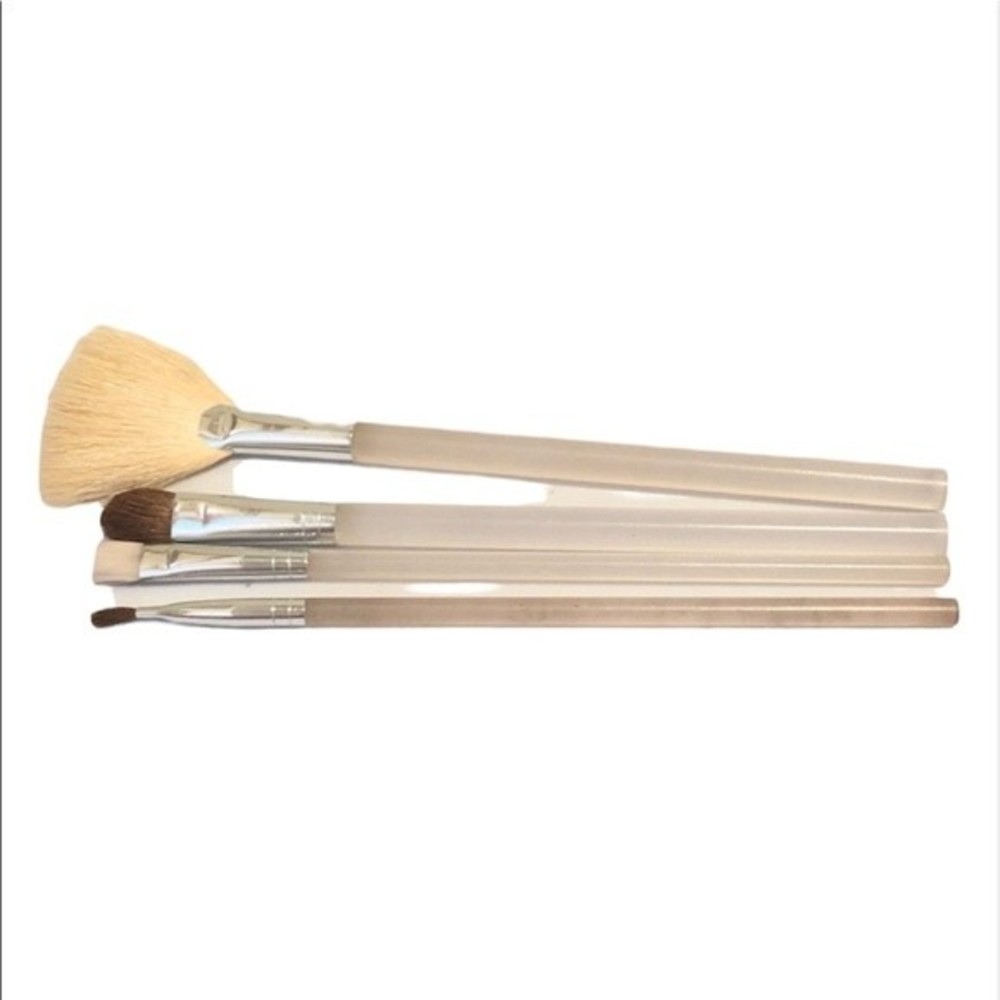 Makeup Brushes Set of Four